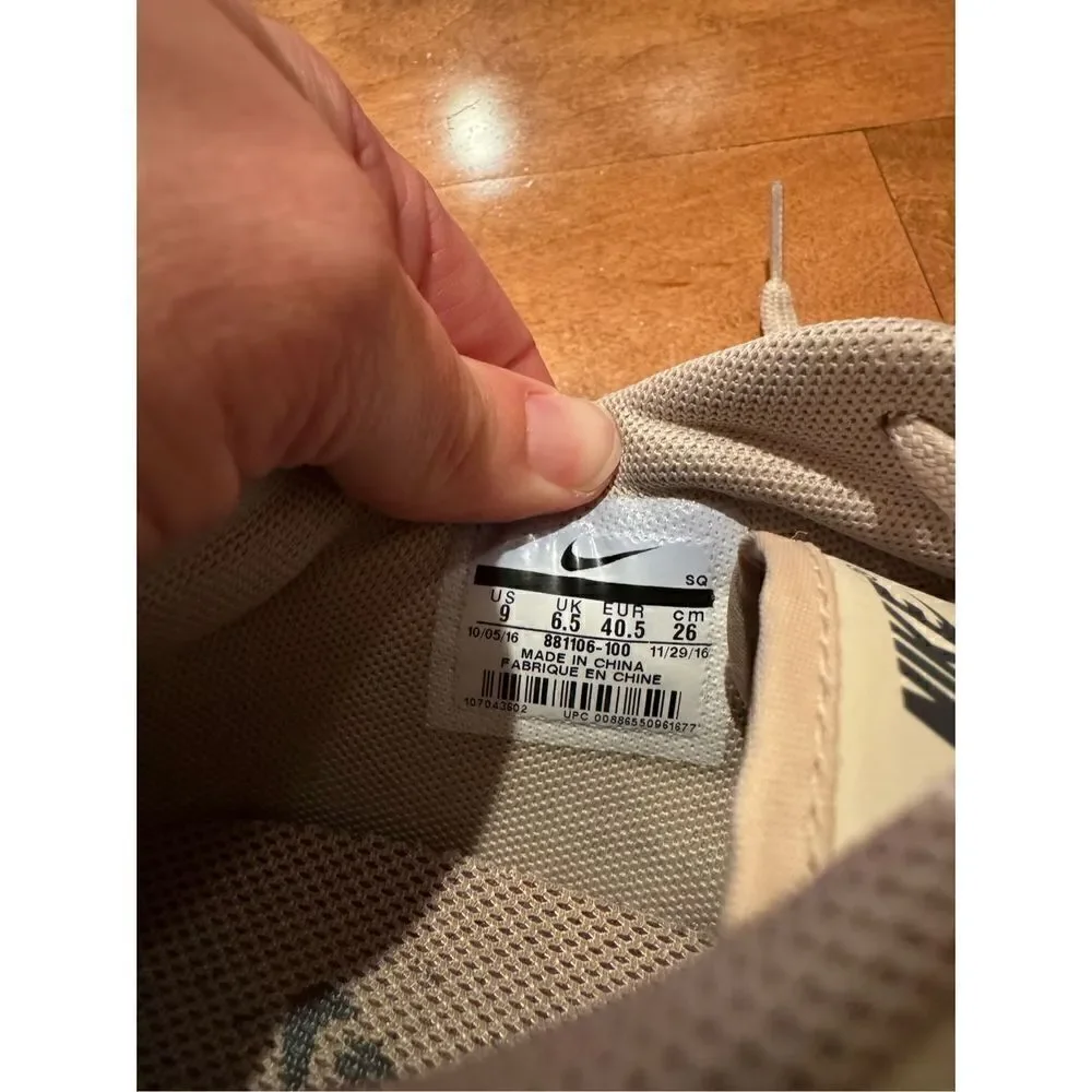 Women’s Nike air max sneakers